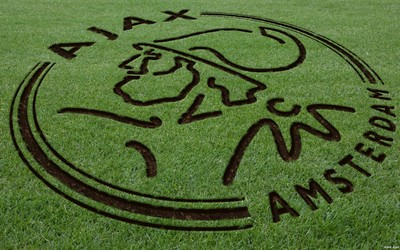 爱游戏体育独家-凯西戴护具出场轻伤不下火线