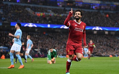 爱游戏体育快讯-加拉格尔任意球助攻队友